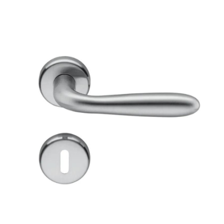 MANIGLIA NERA METALLICA