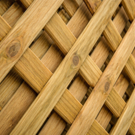 Grigliato in Pino Naturale Impregnato su Misura